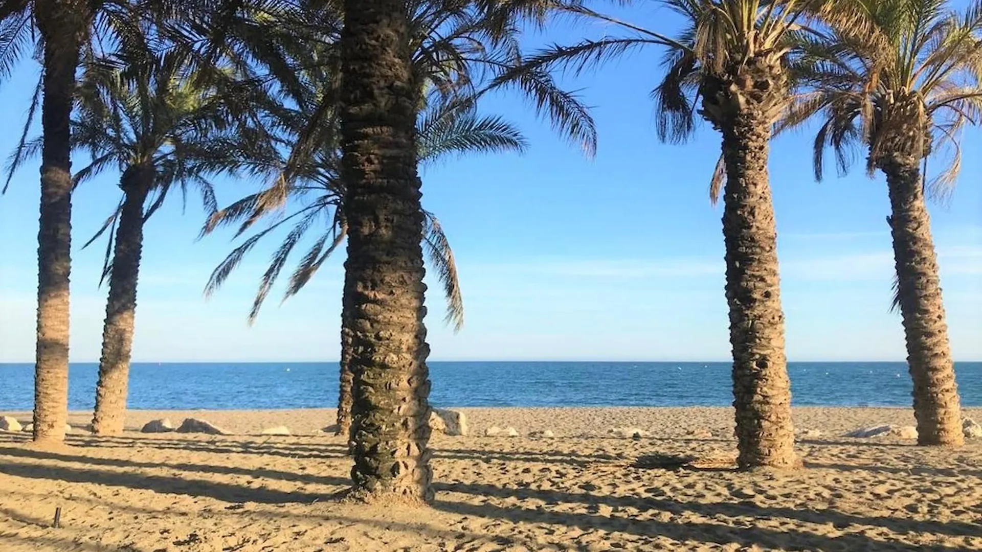 Large Deluxe Front Sea View Apartment Benalbeach Benalmadena Spain