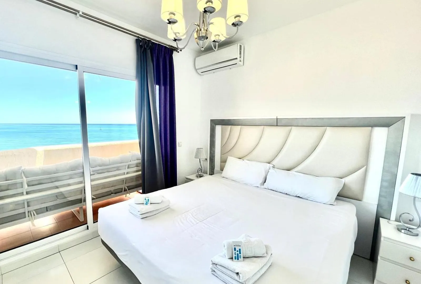Large Deluxe Front Sea View Apartment Benalbeach Benalmadena