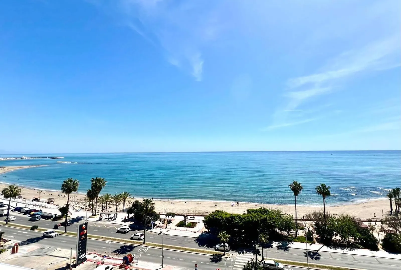 Large Deluxe Front Sea View Apartment Benalbeach Benalmadena