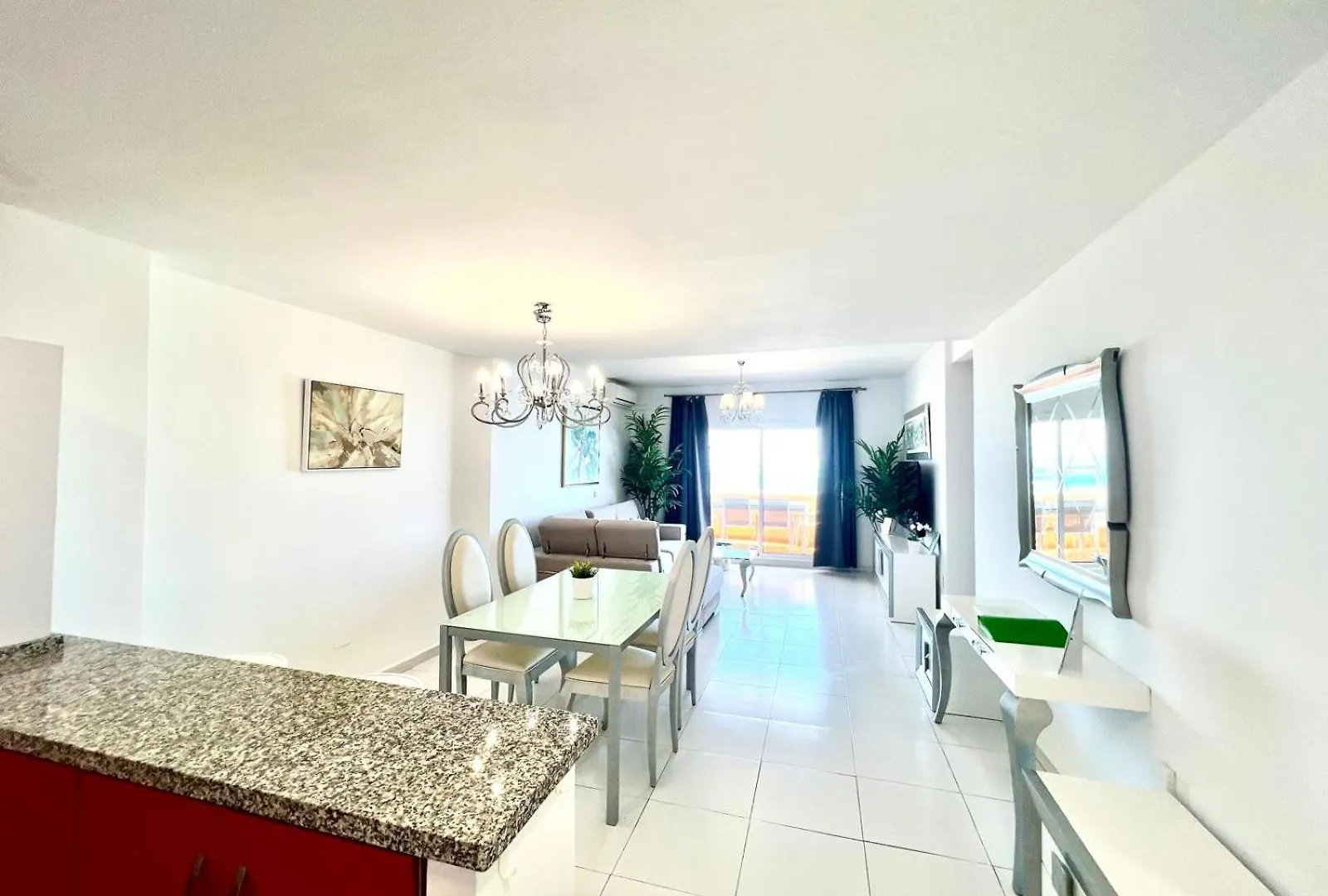 Large Deluxe Front Sea View Apartment Benalbeach Benalmadena